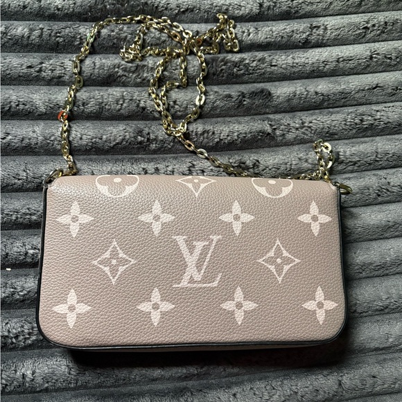 Louis Vuitton Taupe Monogram Clutch with Gold Chain - Picture 2 of 7